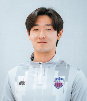 16. 김성혁 (MF)