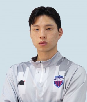 41. 김성진 (DF)